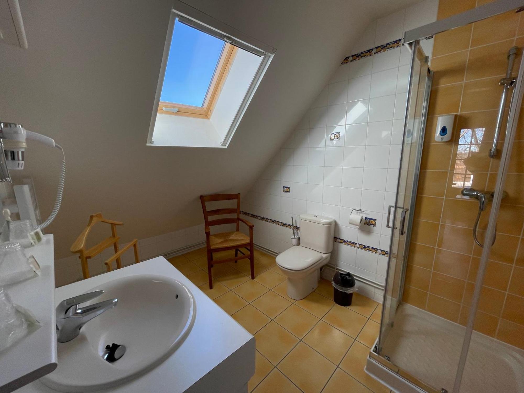 Logis Hotel Restaurant Auberge Du Bougnat Saint-Victor-la-Riviere Dış mekan fotoğraf